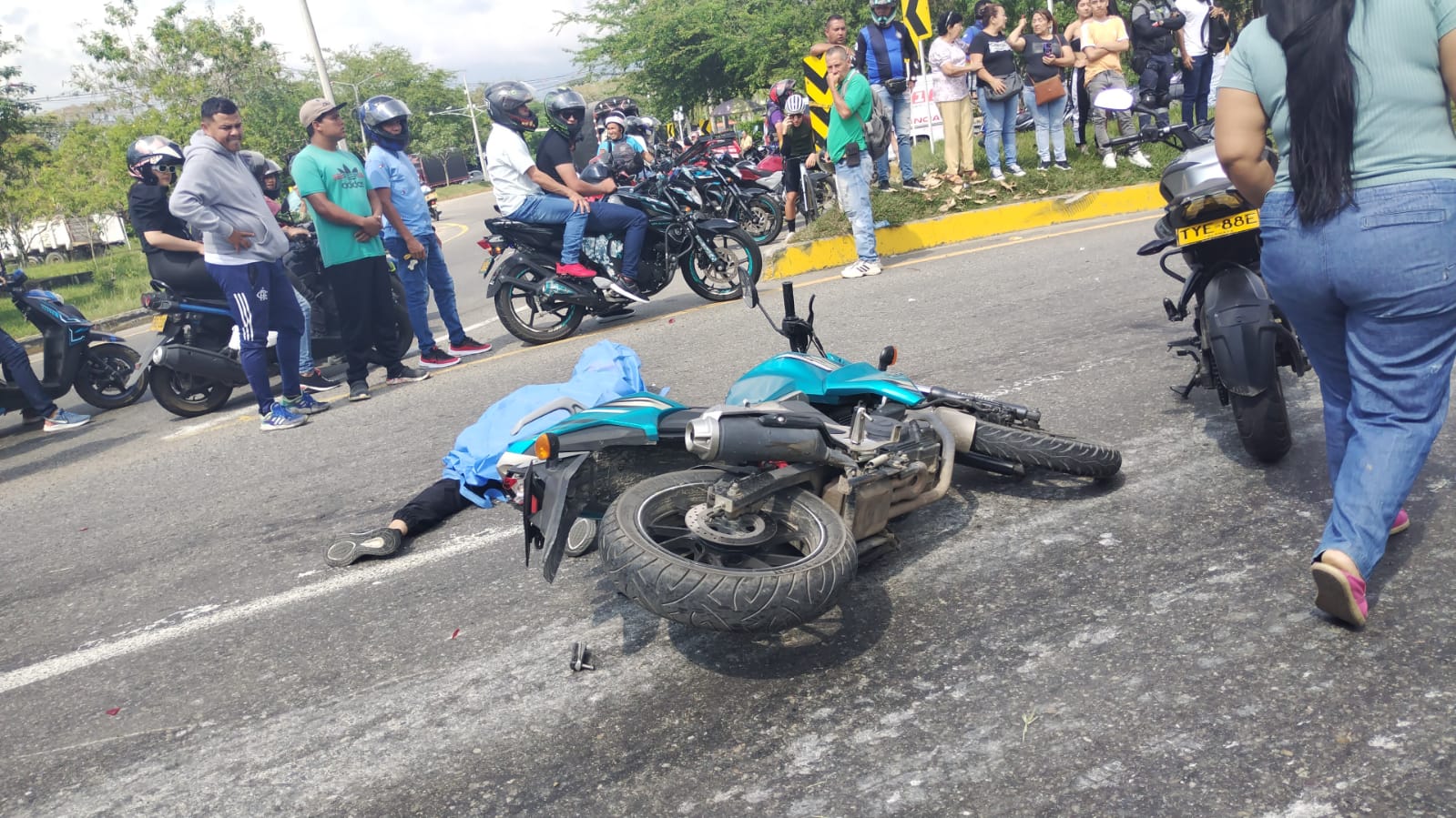 Accidente de tránsito cobra la vida de una mujer en Picaleña