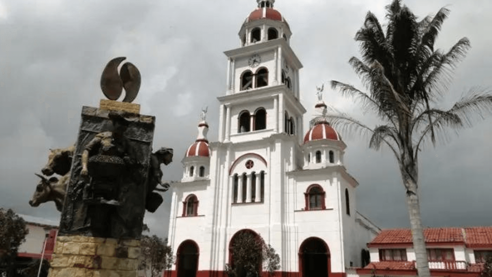 Concejal de Villahermosa denuncia falta de atención gubernamental en el estado de las vías