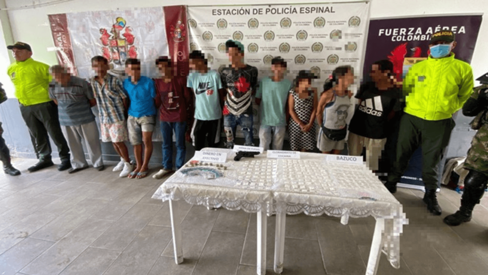 Operativo policial en El Espinal deja 10 capturados y decomiso de drogas y armas