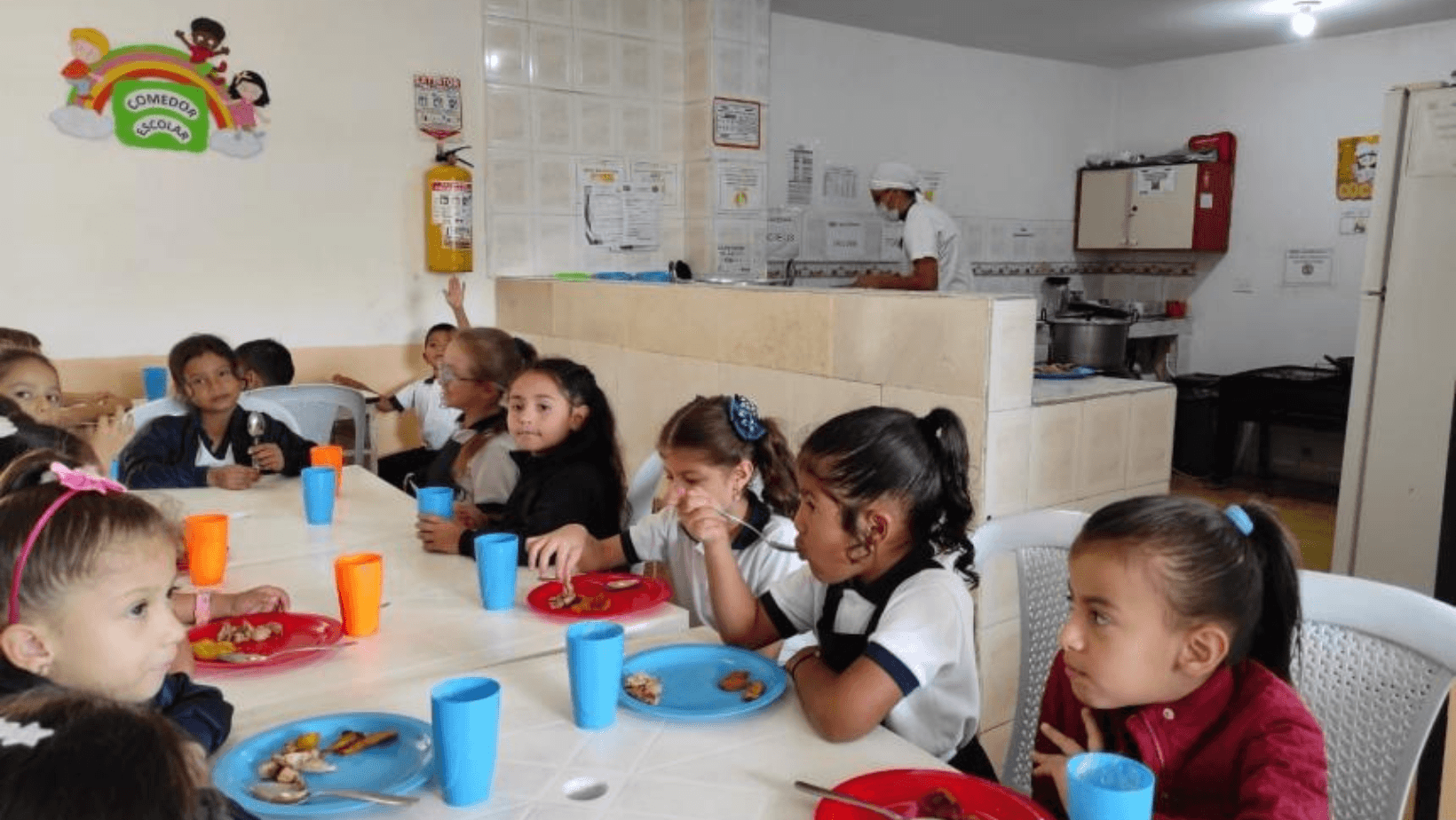 En un trabajo coordinado la comunidad del colegio San Isidro cambió de modalidad del PAE En un trabajo coordinado la comunidad del colegio San Isidro cambió de modalidad del PAE