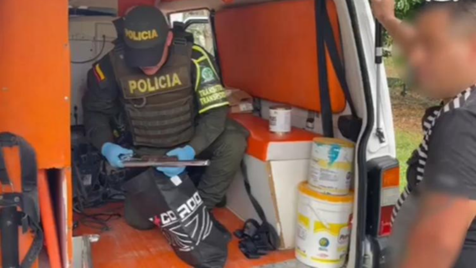 Sujeto capturado en Coyaima transportando armas de fuego y municiones en una ambulancia