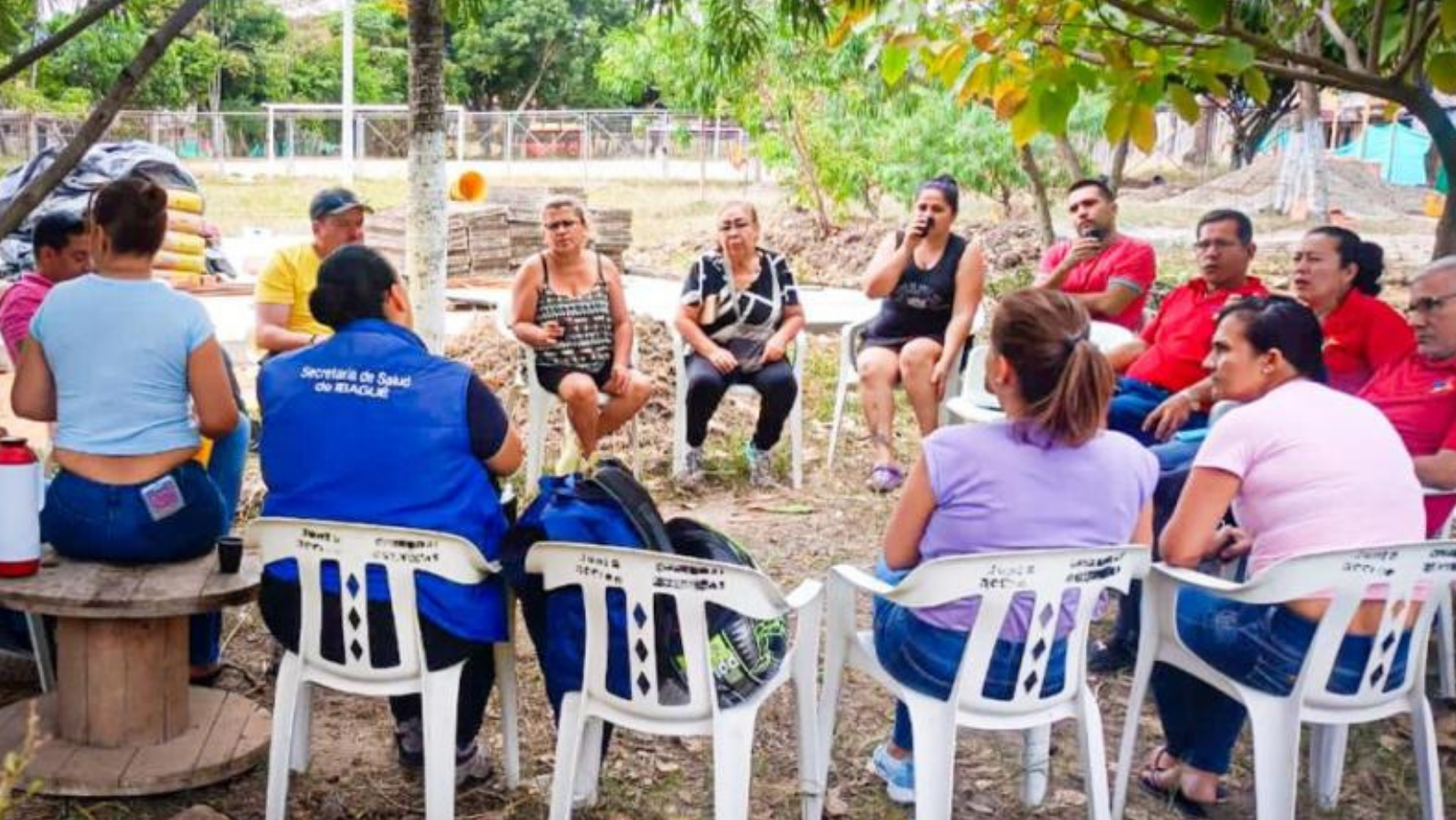 Autoridades socializaron requerimientos para ventas ambulantes de alimentos en Las América