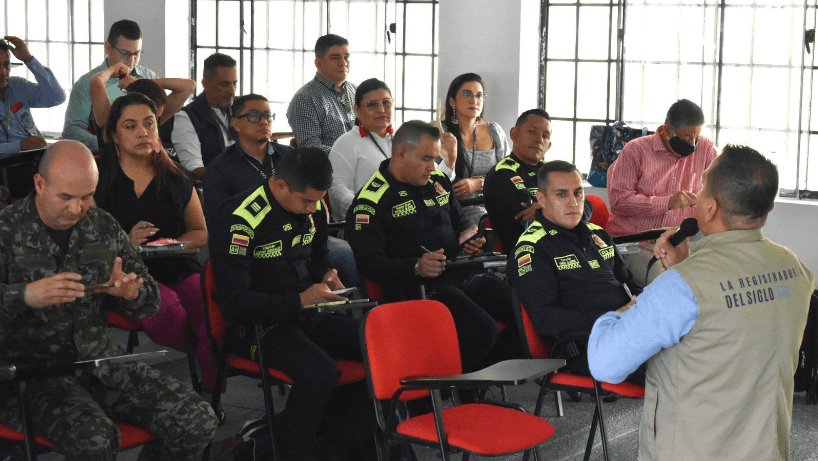 <em>Autoridades priorizan municipios para garantizar seguridad en elecciones regionales</em> <em>Autoridades priorizan municipios para garantizar seguridad en elecciones regionales</em>