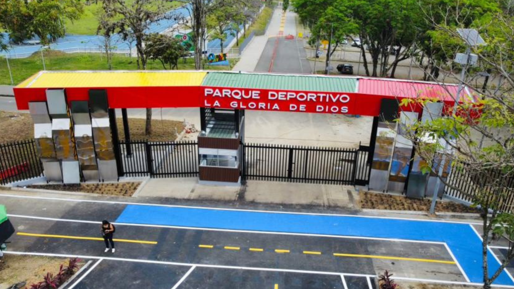 El Parque Deportivo ya cuento con una nueva entrada principal