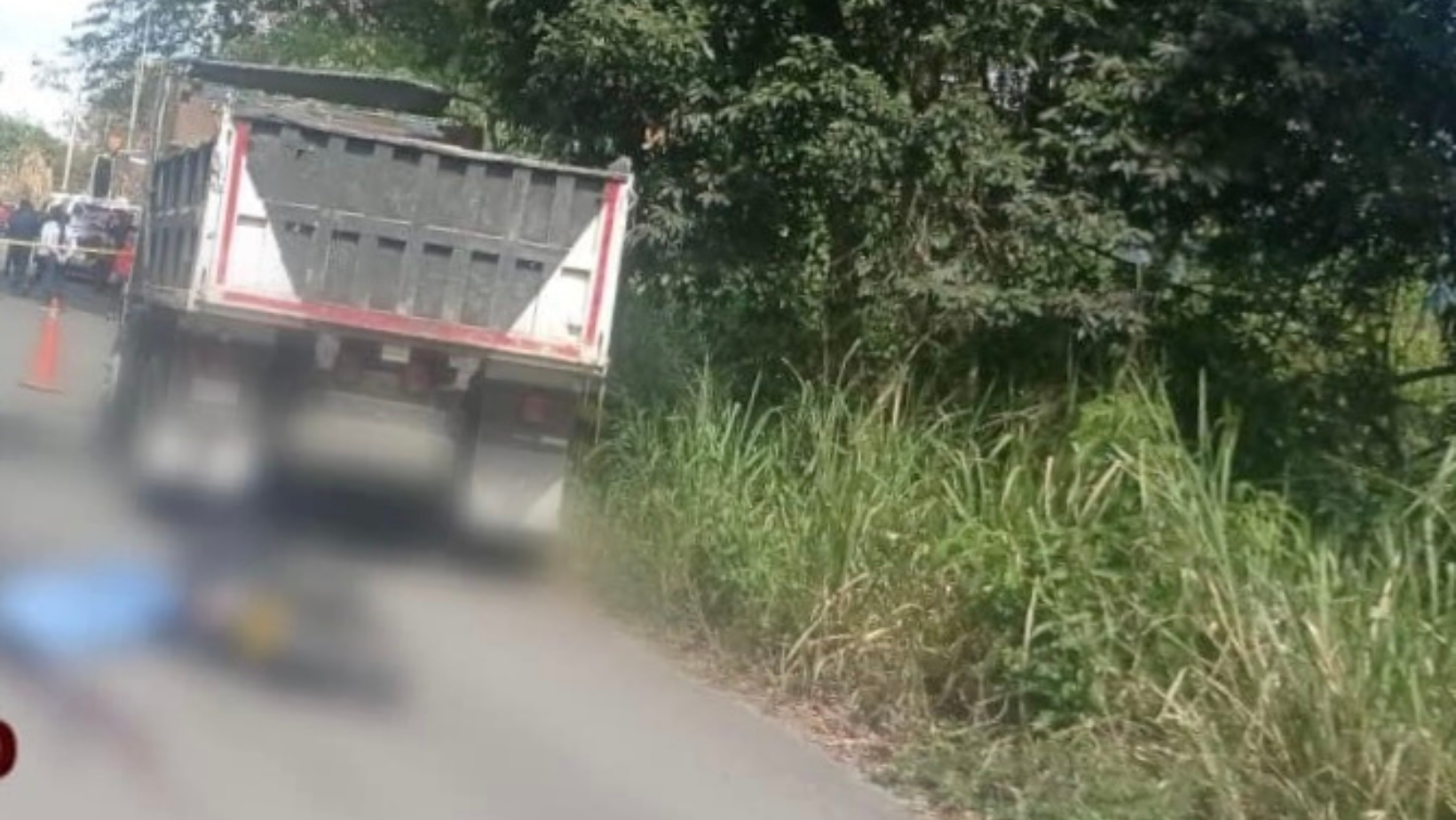 Trágico accidente en la vía Ibagué-San Bernardo cobra la vida de un joven motociclista