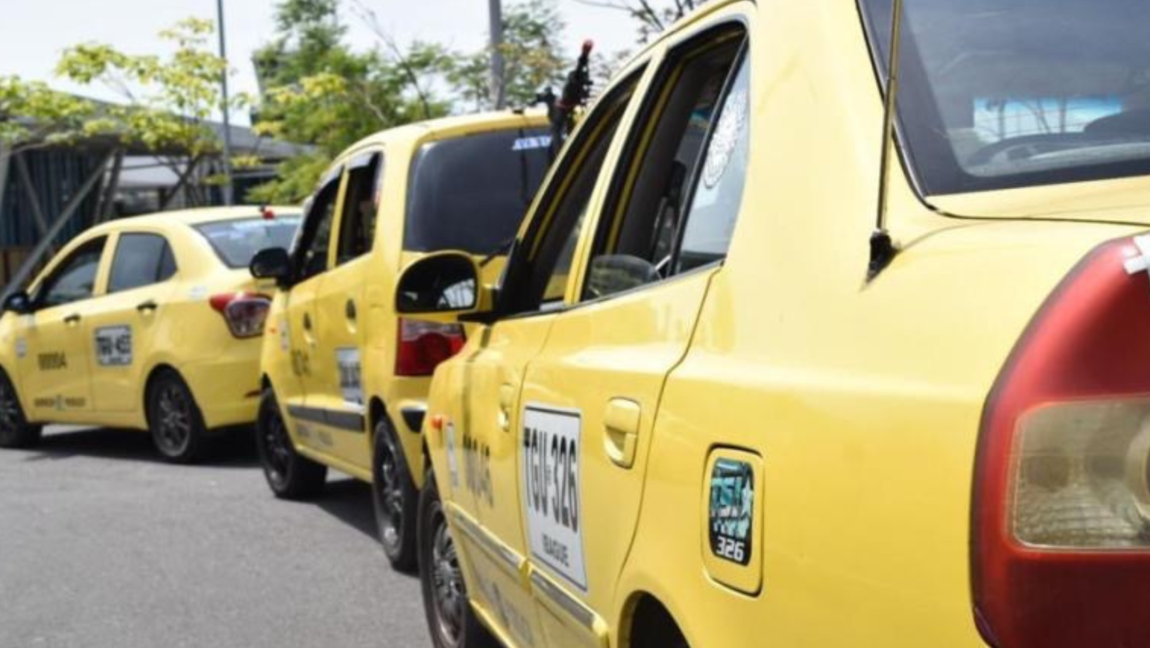 Taxistas tendrán compensación por consumo de gasolina