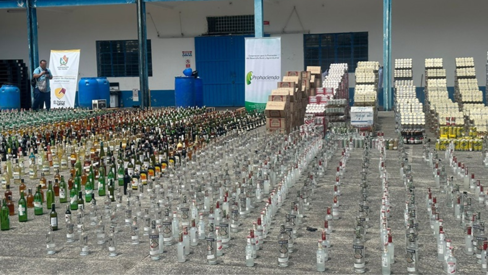 Mercancía de contrabando en el Tolima destruída por la Secretaría de Hacienda