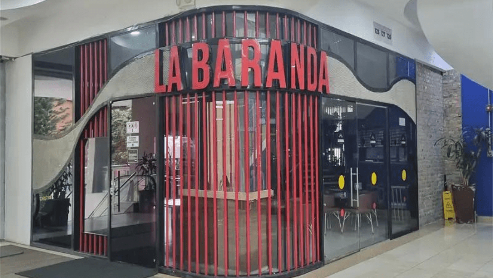 Robo millonario en el restaurante La Baranda de Acqua Robo millonario en el restaurante La Baranda de Acqua