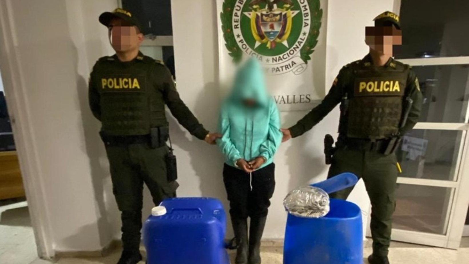 Capturada mujer con 15 kilos de marihuana en Roncesvalles