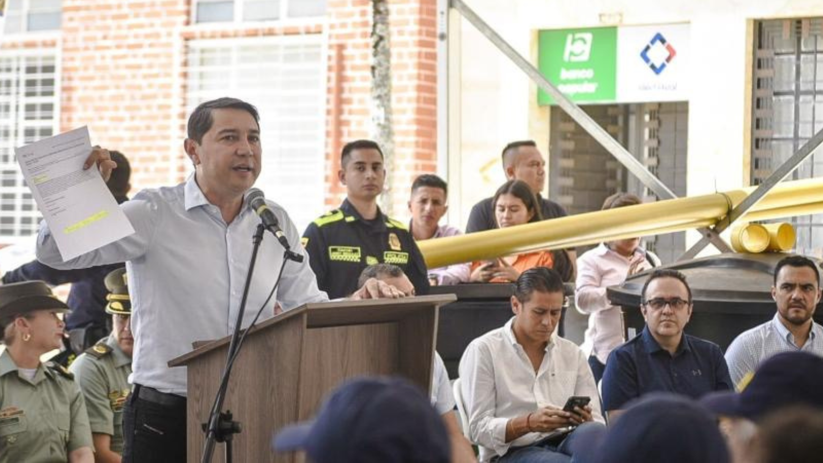 Alcalde denunció penalmente por terrorismo y amenazas a los que desean perturbar comicios Alcalde denunció penalmente por terrorismo y amenazas a los que desean perturbar comicios
