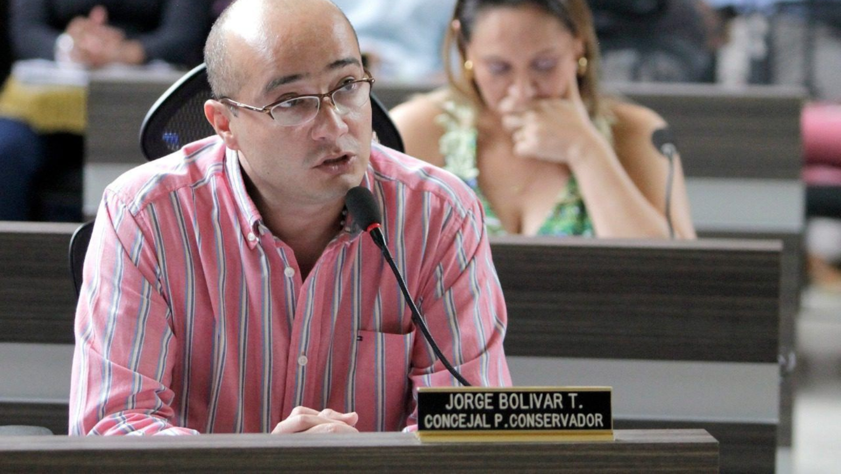 Jorge Bolívar acepta curul en el Concejo de Ibagué Jorge Bolívar acepta curul en el Concejo de Ibagué