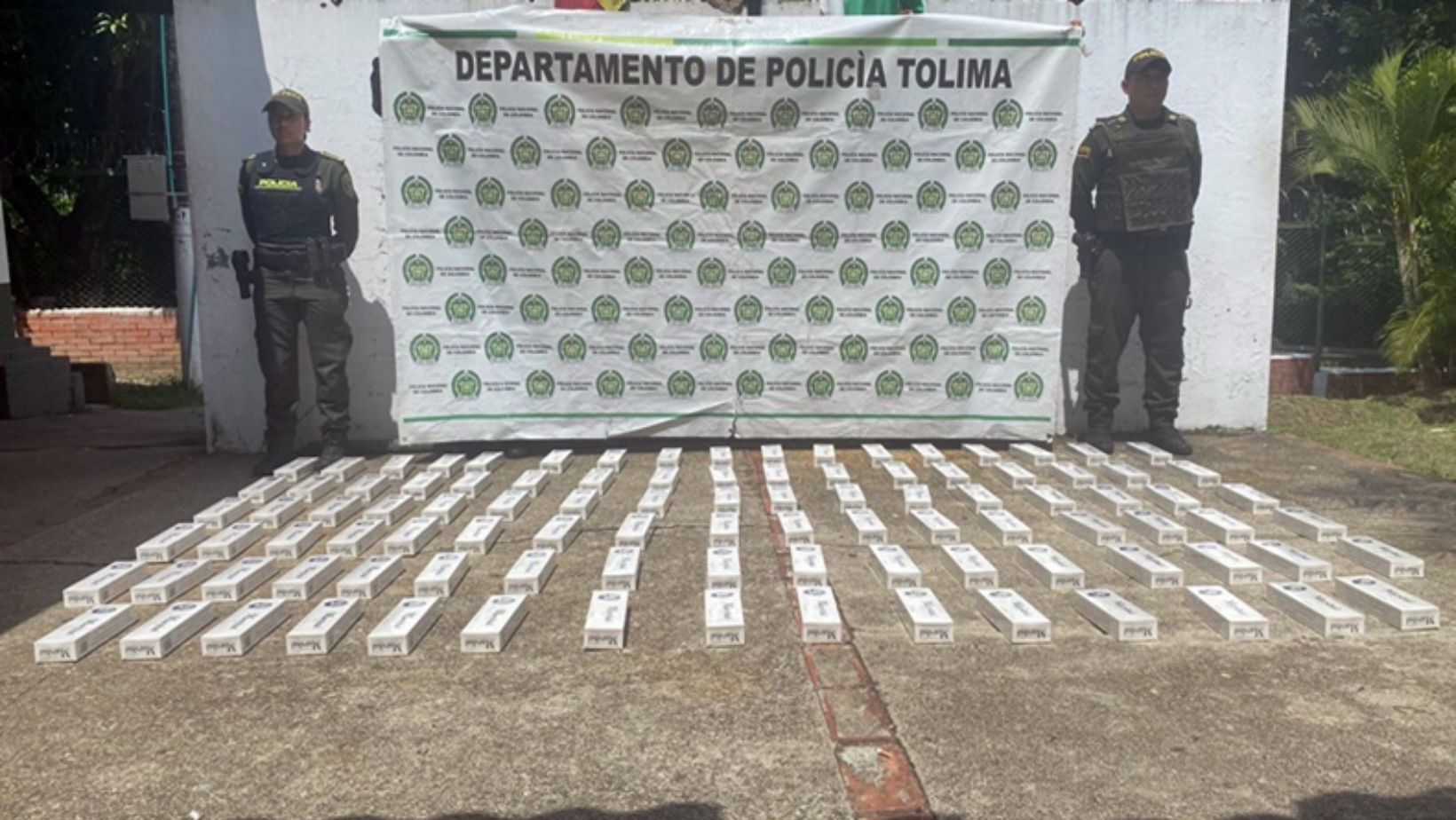 Operativo policial incauta 1000 cigarrillos de contrabando en Lérida
