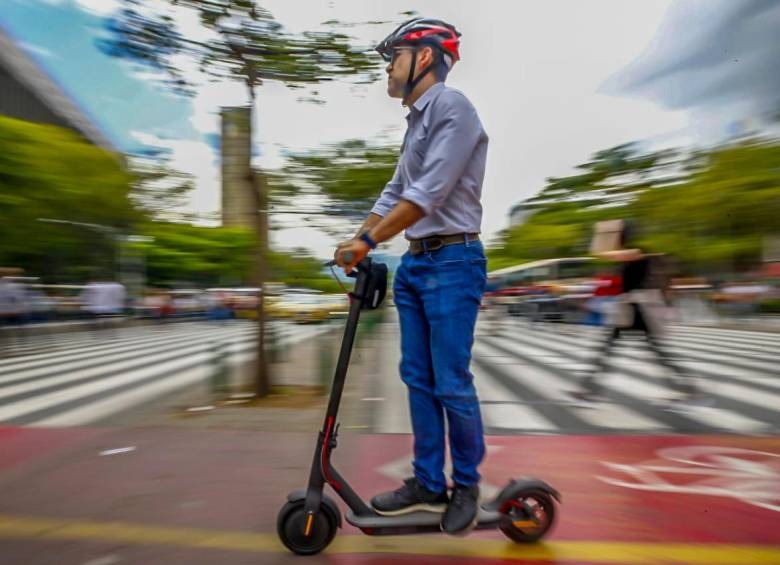 Con proyecto de ley busca que patinetas eléctricas las usen mayores de 16 años en Colombia