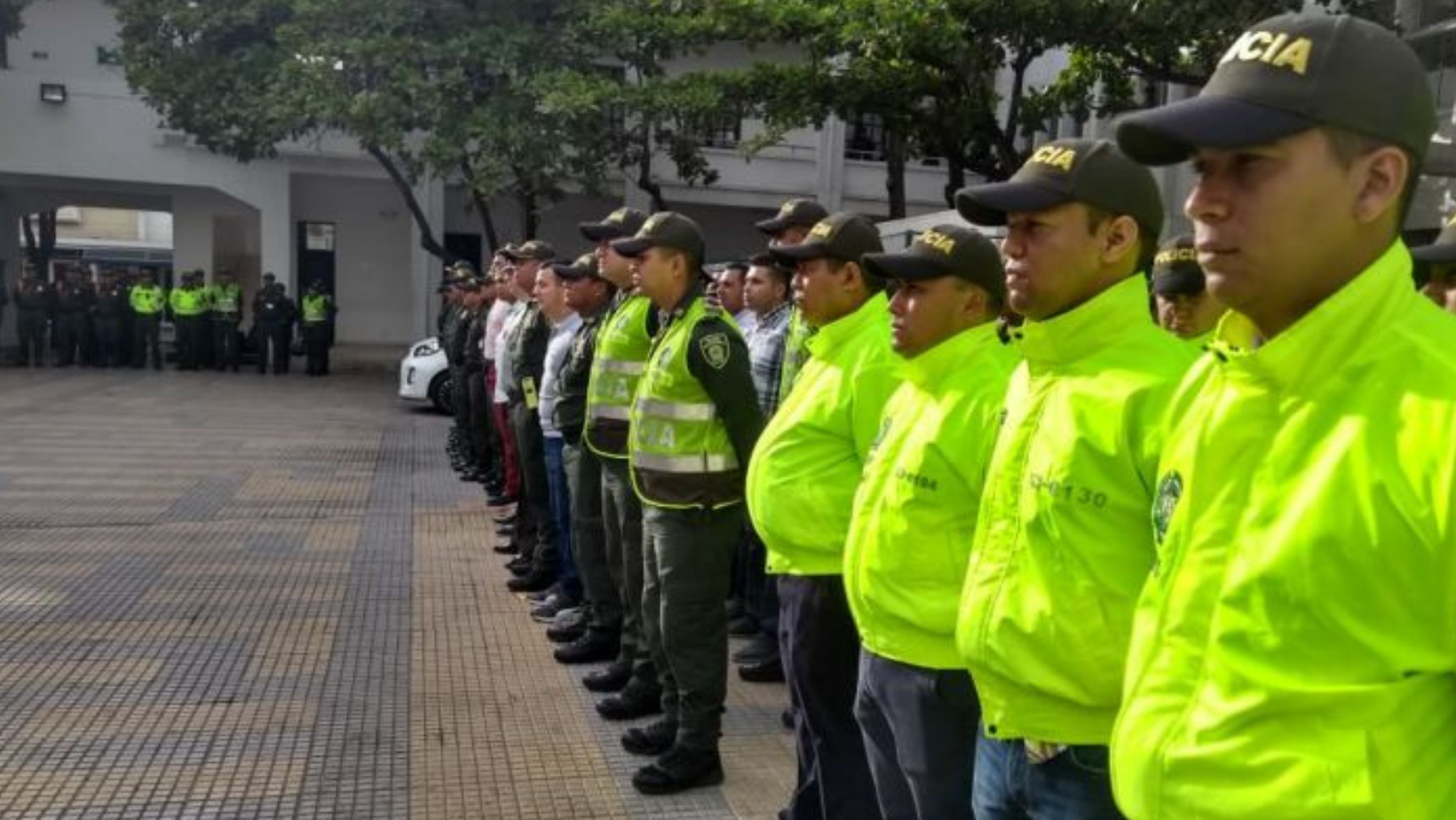 Policía de Ibagué implementa el plan “En Navidad Siempre Presentes” para reforzar la seguridad