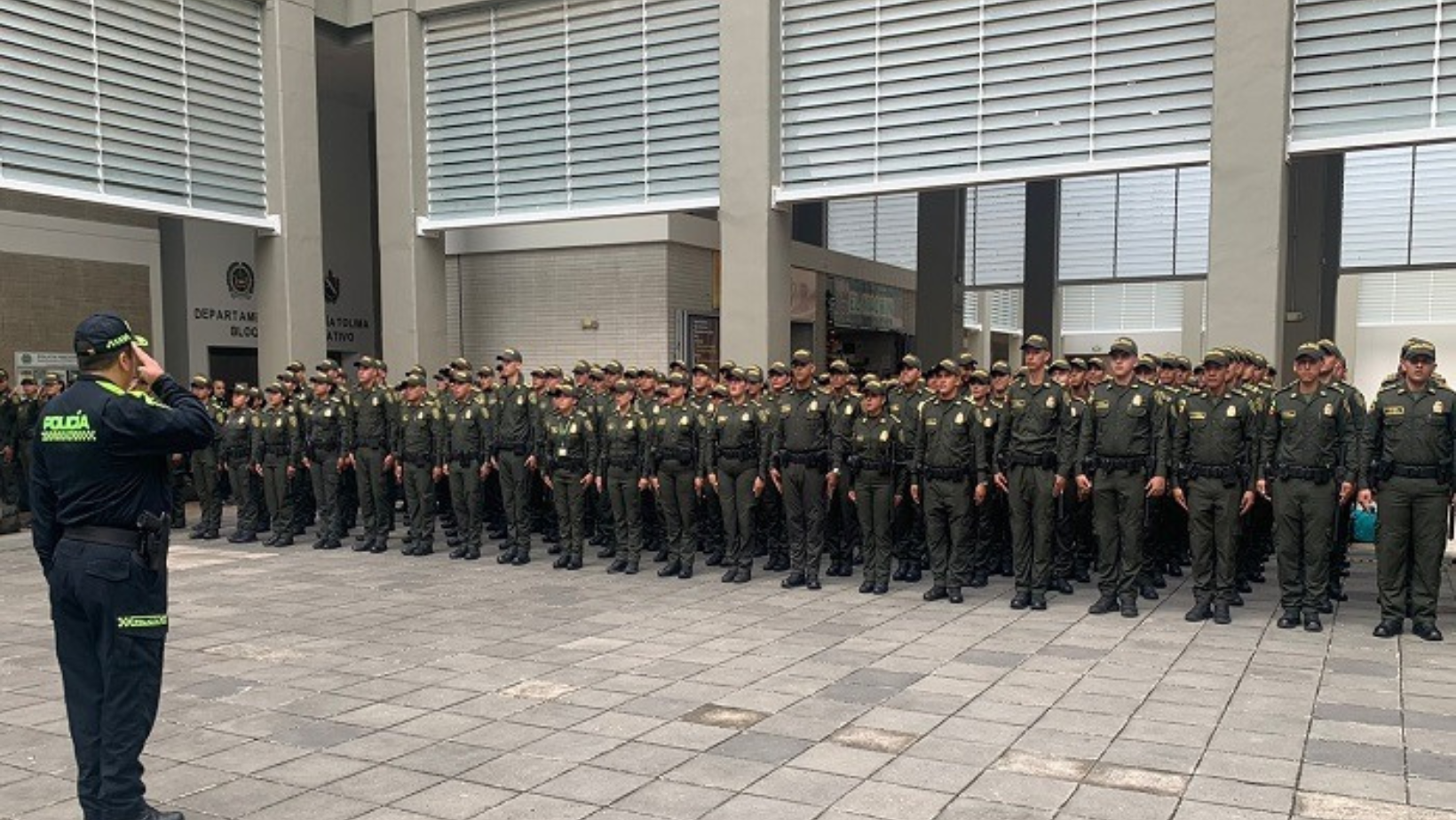 Con 2.600 policías se espera reforzar la seguridad en el Tolima durante el fin de año