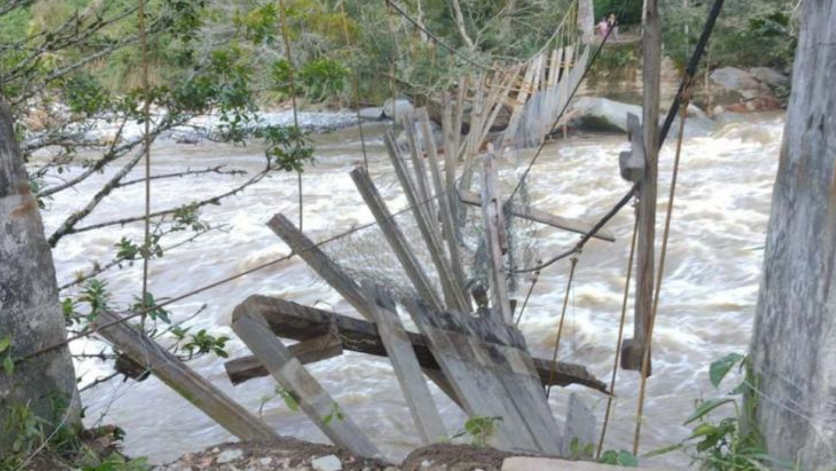 Accidente fatal en el río Saldaña deja una persona muerta y cinco desaparecidas