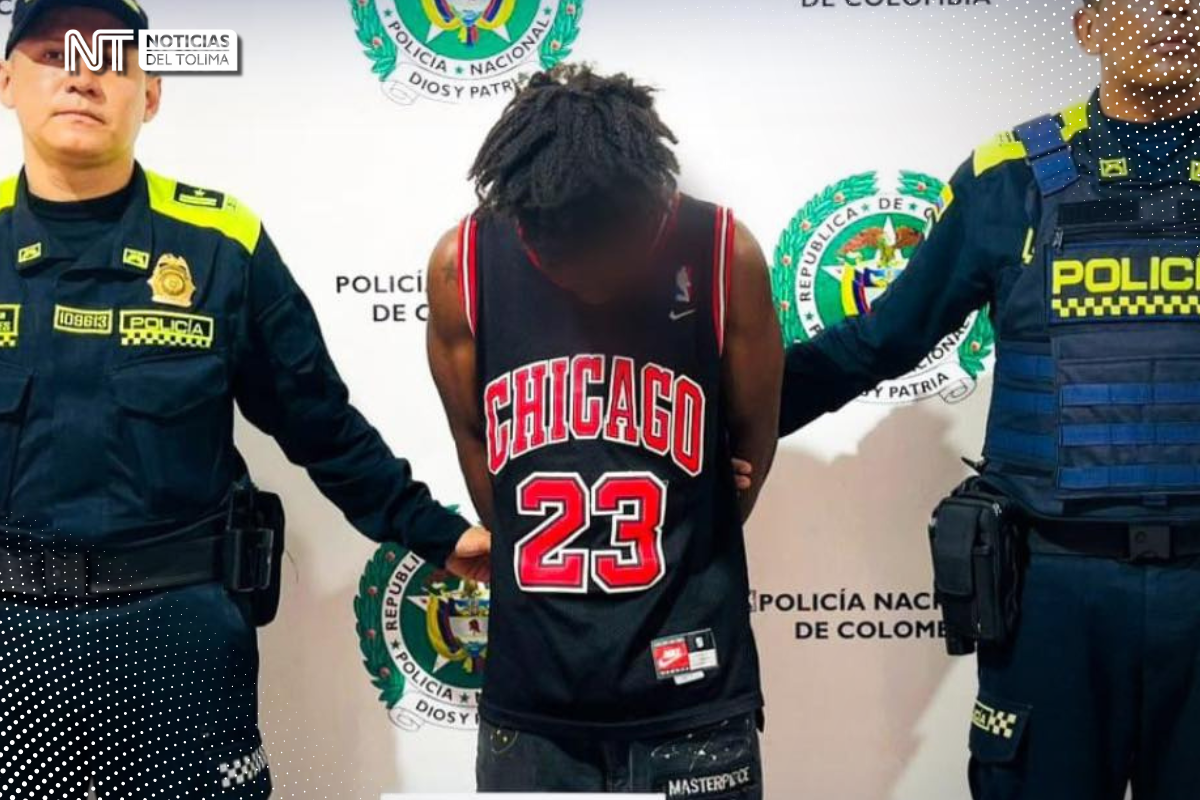 Lo capturaron con 77 cigarrillos de marihuana en el parque Galarza en Ibagué Lo capturaron con 77 cigarrillos de marihuana en el parque Galarza en Ibagué