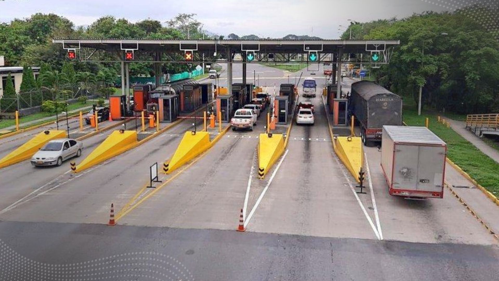 Autoridades decomisaron material de publicidad política y dinero en efectivo