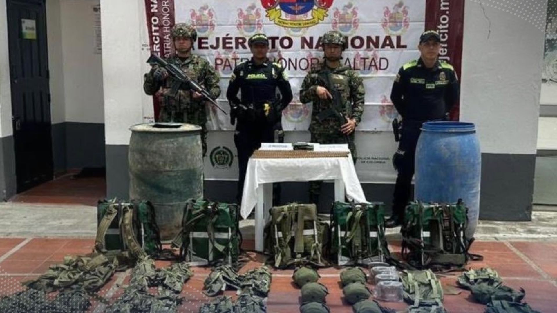 Ejército ubica depósito ilegal de las Discidencias en Rovira Ejército ubica depósito ilegal de las Discidencias en Rovira