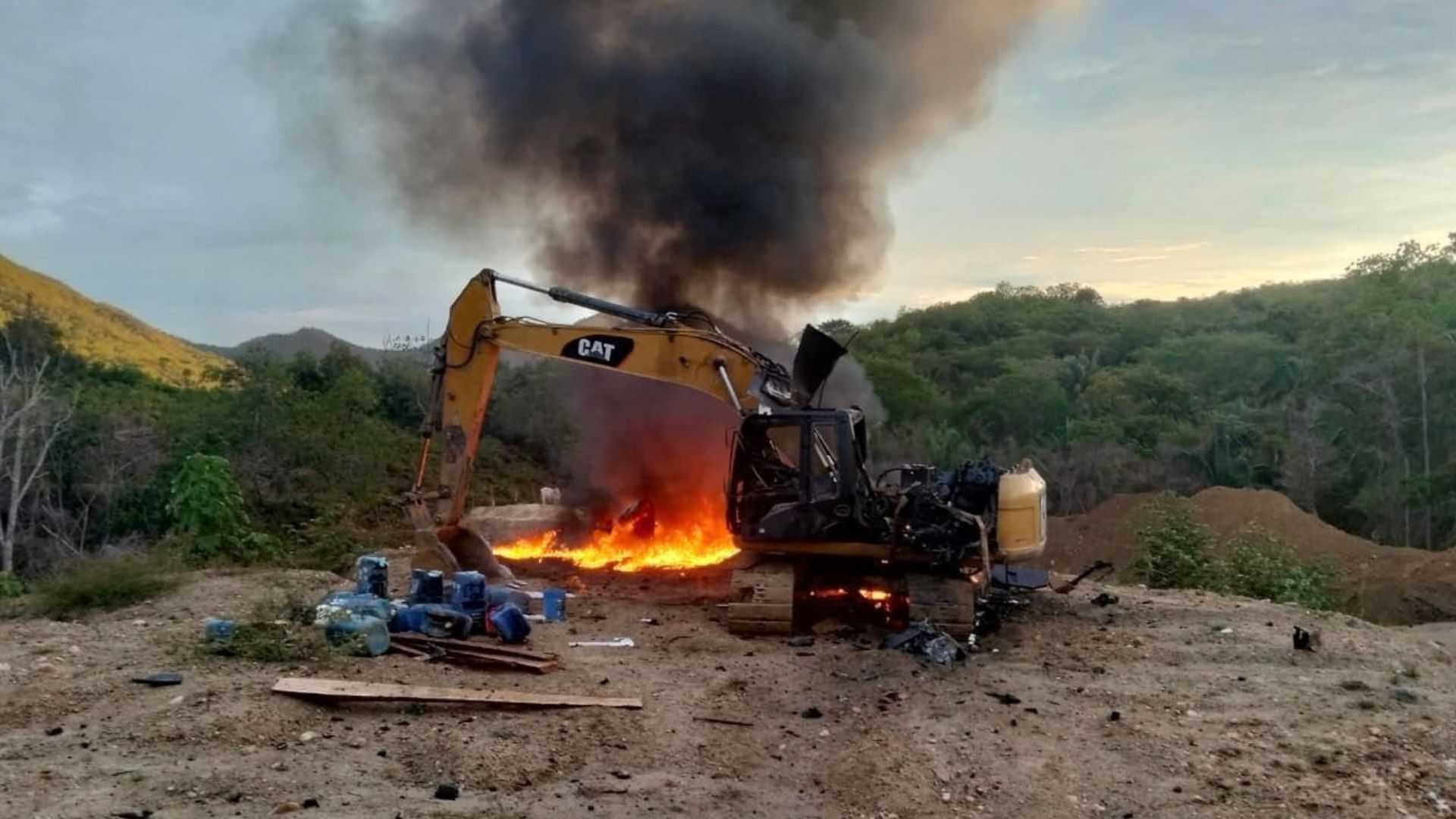 Policía intervino cinco puntos de minería ilegal en chaparral y coyaima