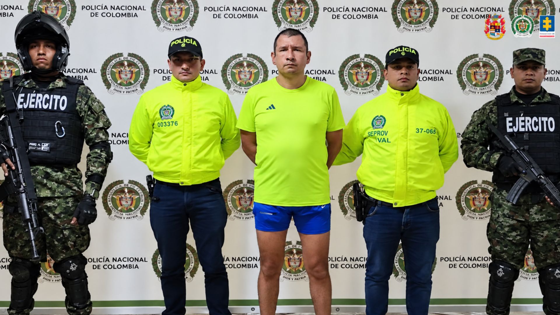 Detención preventiva para coronel retirado por crimen de dos hermanas en Antioquia Detención preventiva para coronel retirado por crimen de dos hermanas en Antioquia